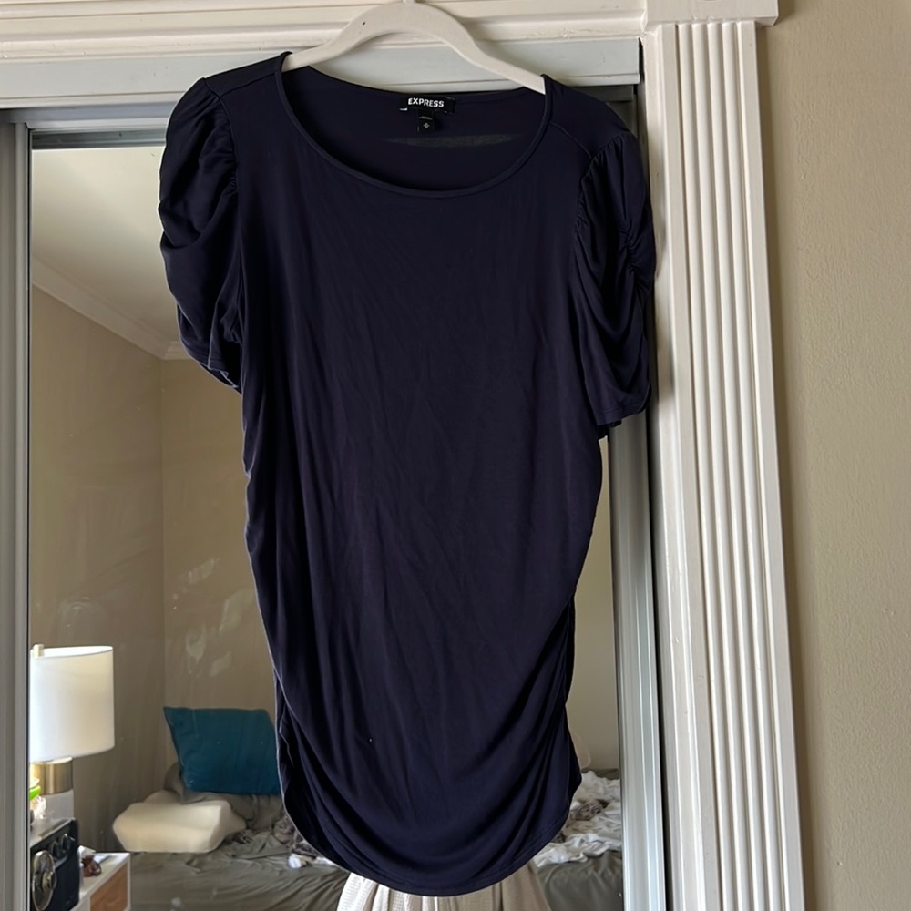 Express Women's Crew Neck Short Sleeve Cinched Sides Tee